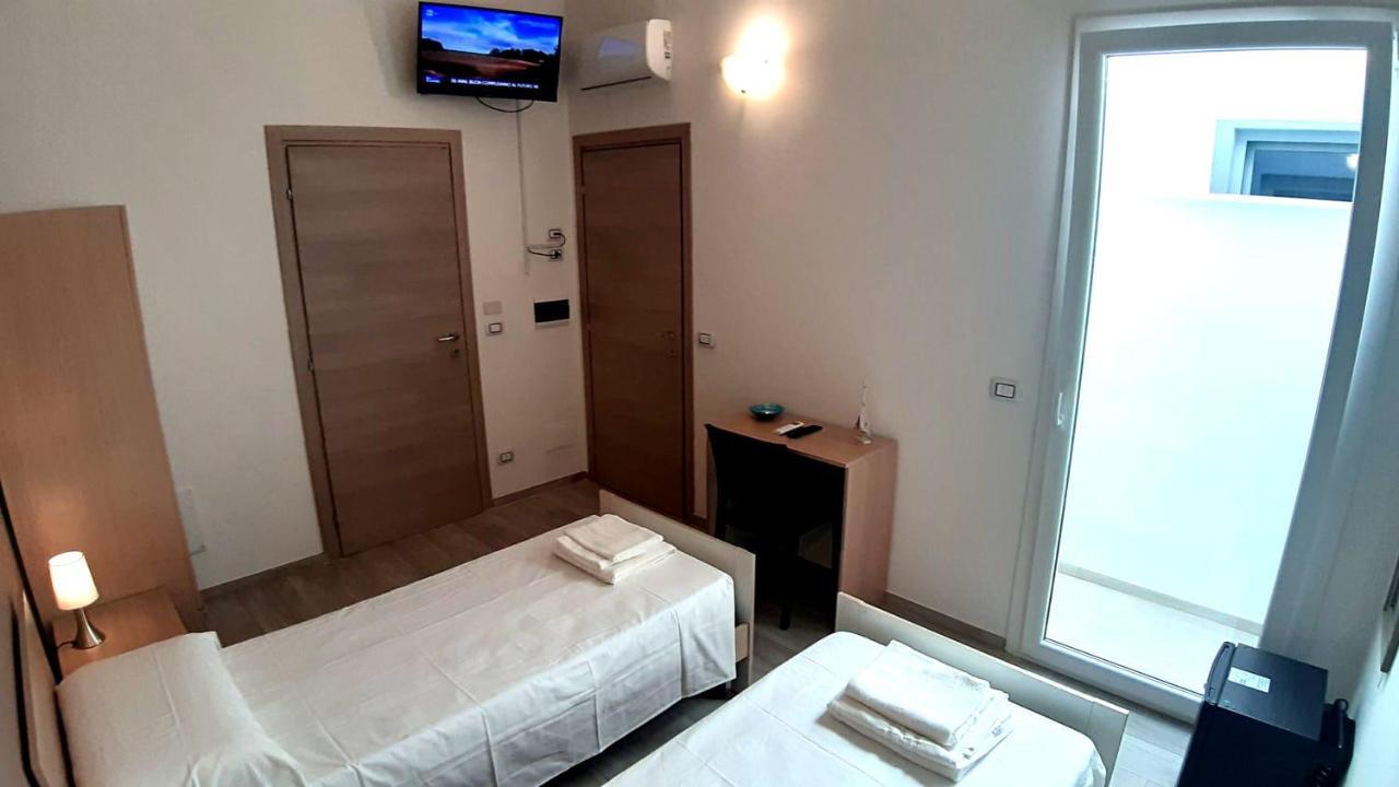 B&B Filieri Санта-Мария-аль-Баньо Экстерьер фото